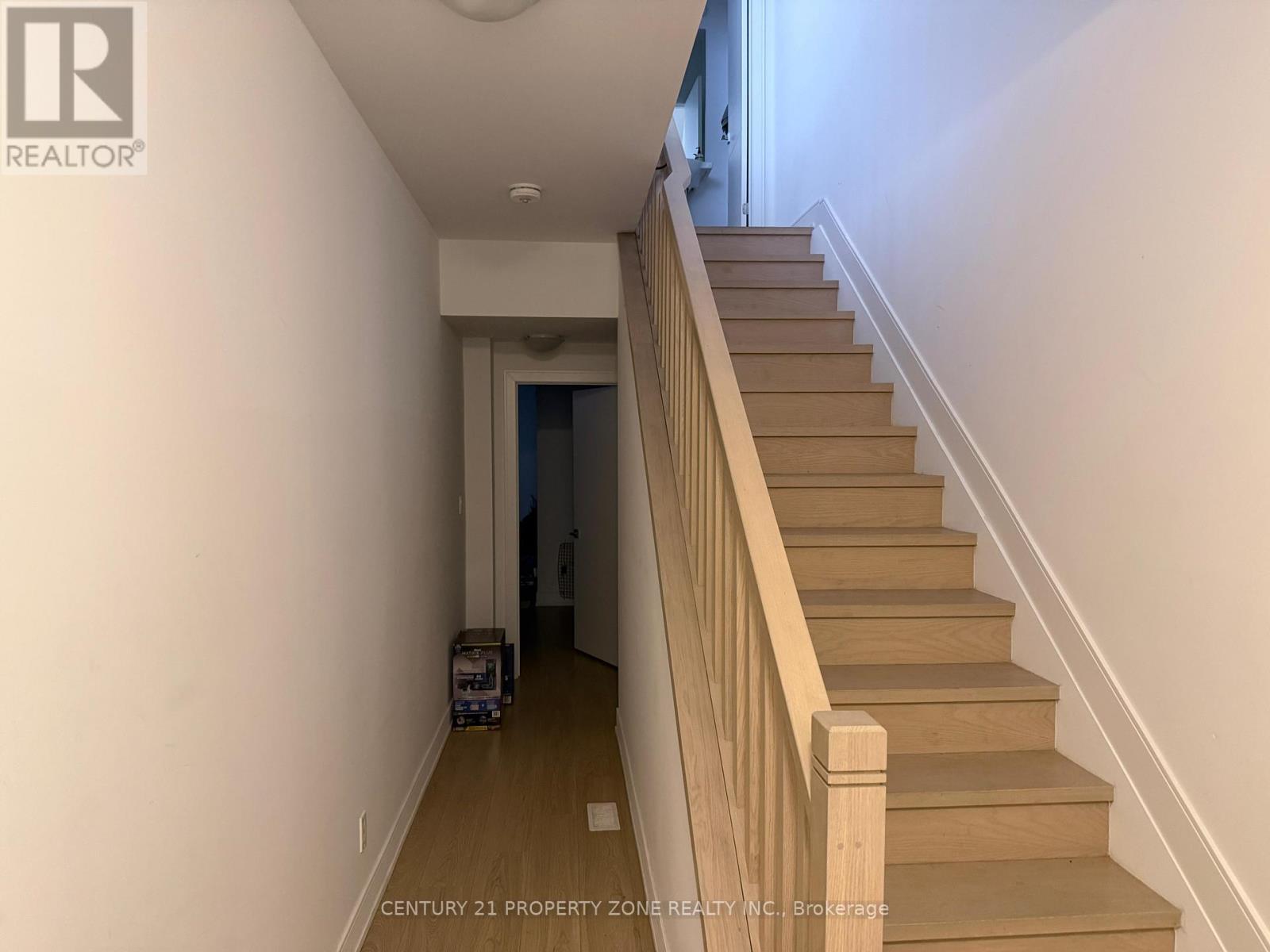 30 Desiree Place, Caledon, Ontario  L7E 2R7 - Photo 2 - W12569756