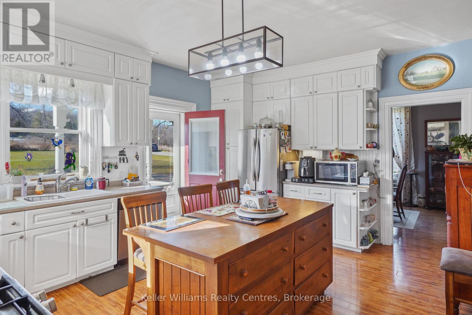 262884 Varney Road, West Grey, Ontario  N0G 1R0 - Photo 12 - X12569770