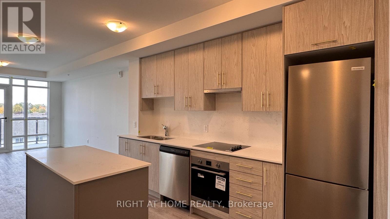 427 - 461 Green Road, Hamilton, Ontario  L8E 5B4 - Photo 5 - X12569750