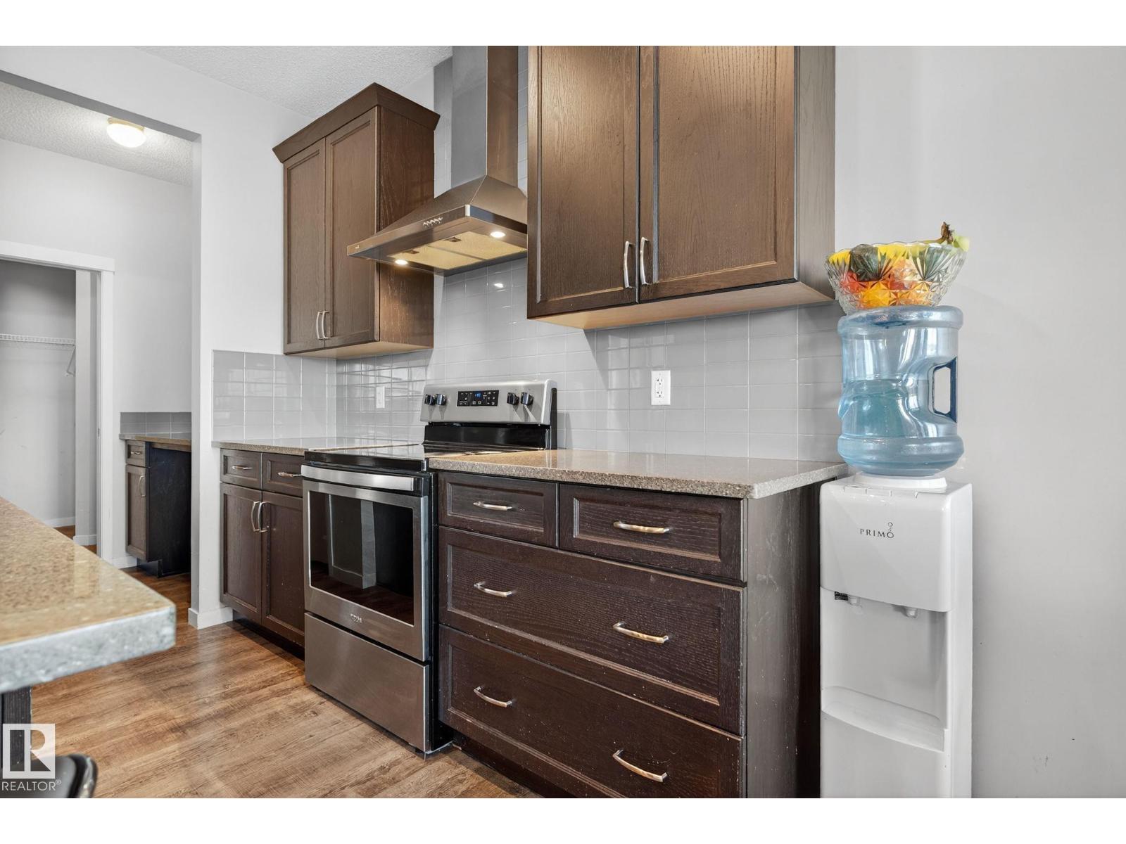 2031 51 St Sw, Edmonton, Alberta  T6X 1Z8 - Photo 4 - E4466545