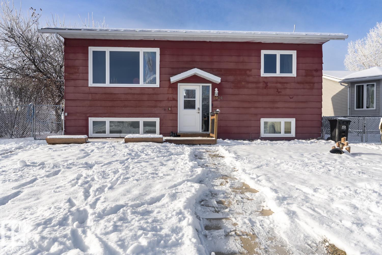 5026 49 ST, Fort Kent, Alberta