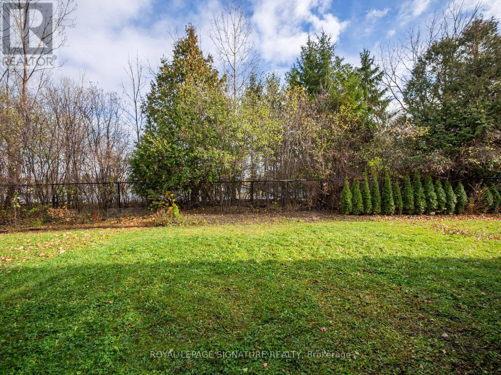 277 Bathurst Glen Drive, Vaughan, Ontario  L4J 9K8 - Photo 44 - N12569636