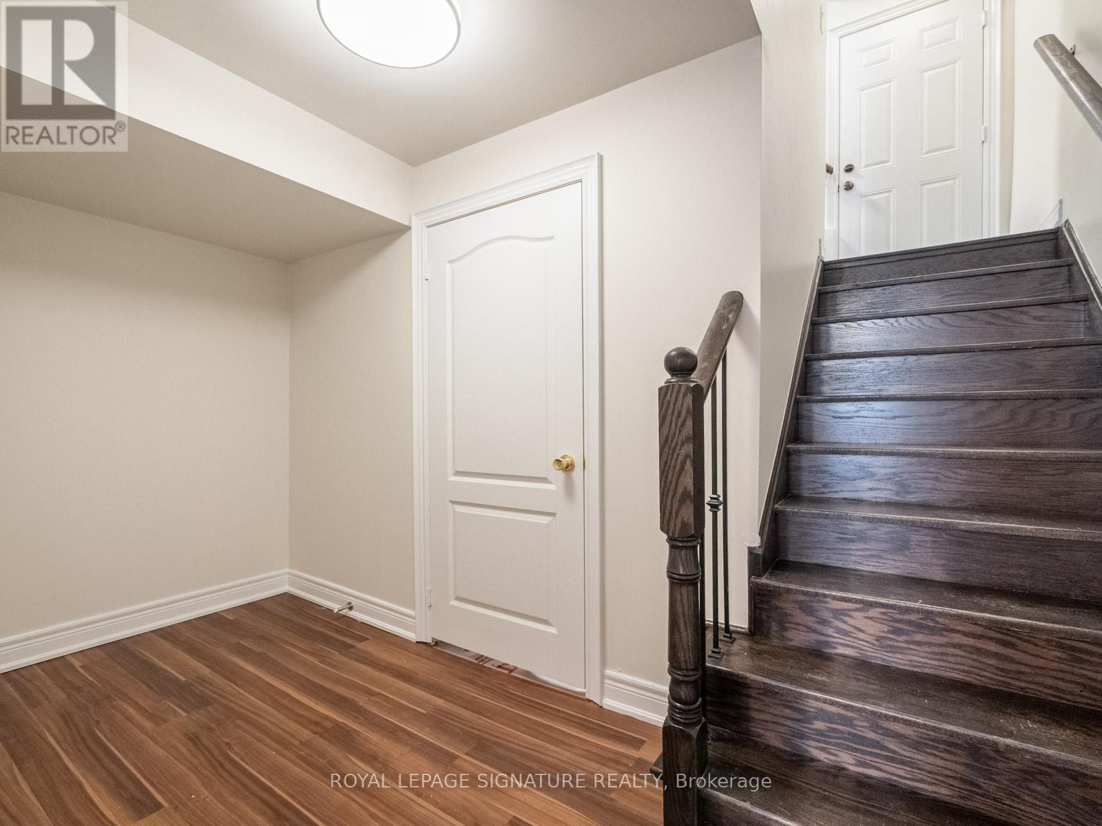 277 Bathurst Glen Drive, Vaughan, Ontario  L4J 9K8 - Photo 42 - N12569636