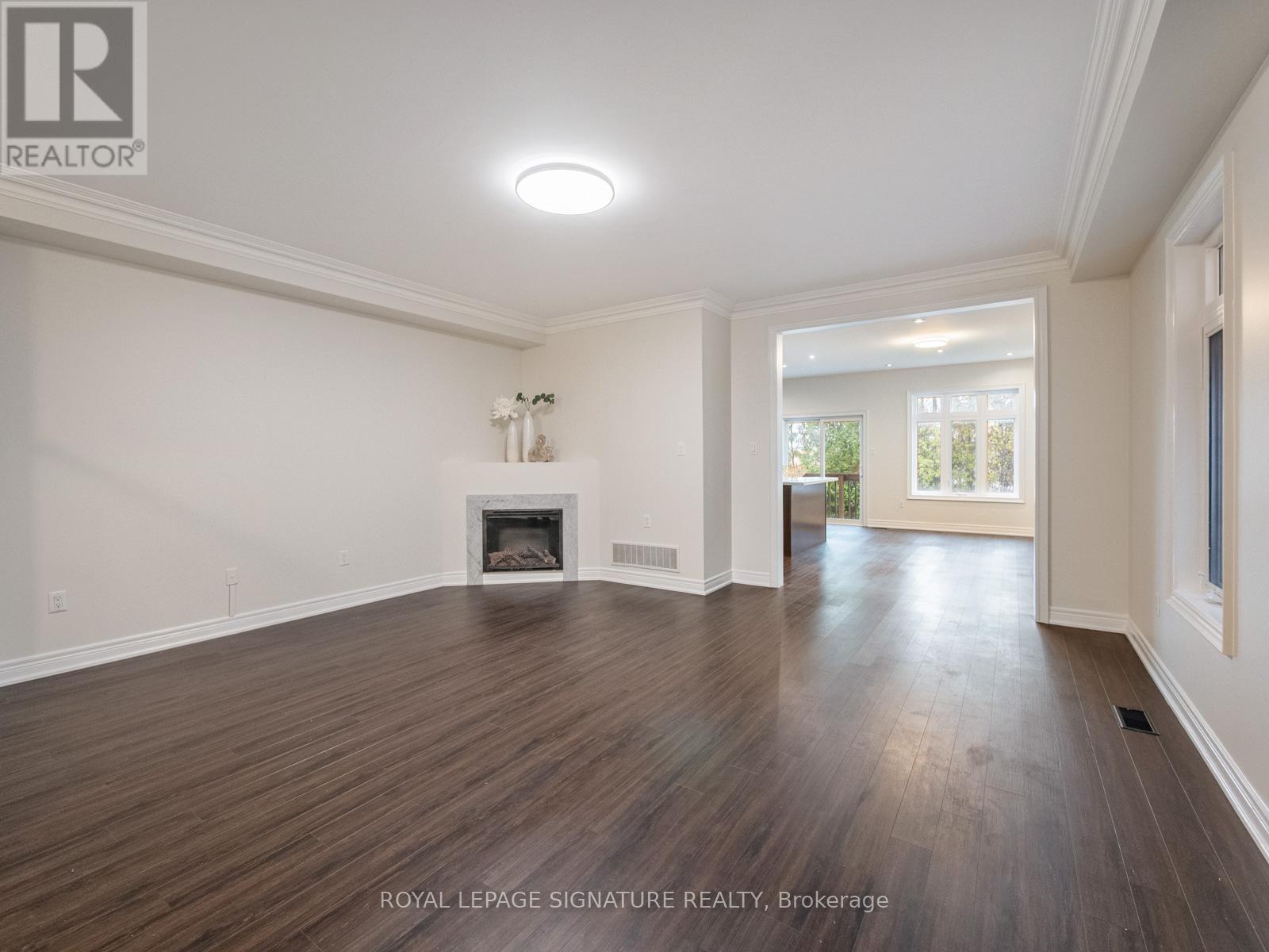 277 Bathurst Glen Drive, Vaughan, Ontario  L4J 9K8 - Photo 6 - N12569636