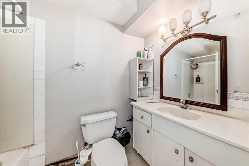 52 Martinglen Place Ne, Calgary, Alberta  T3J 3J1 - Photo 36 - A2256502