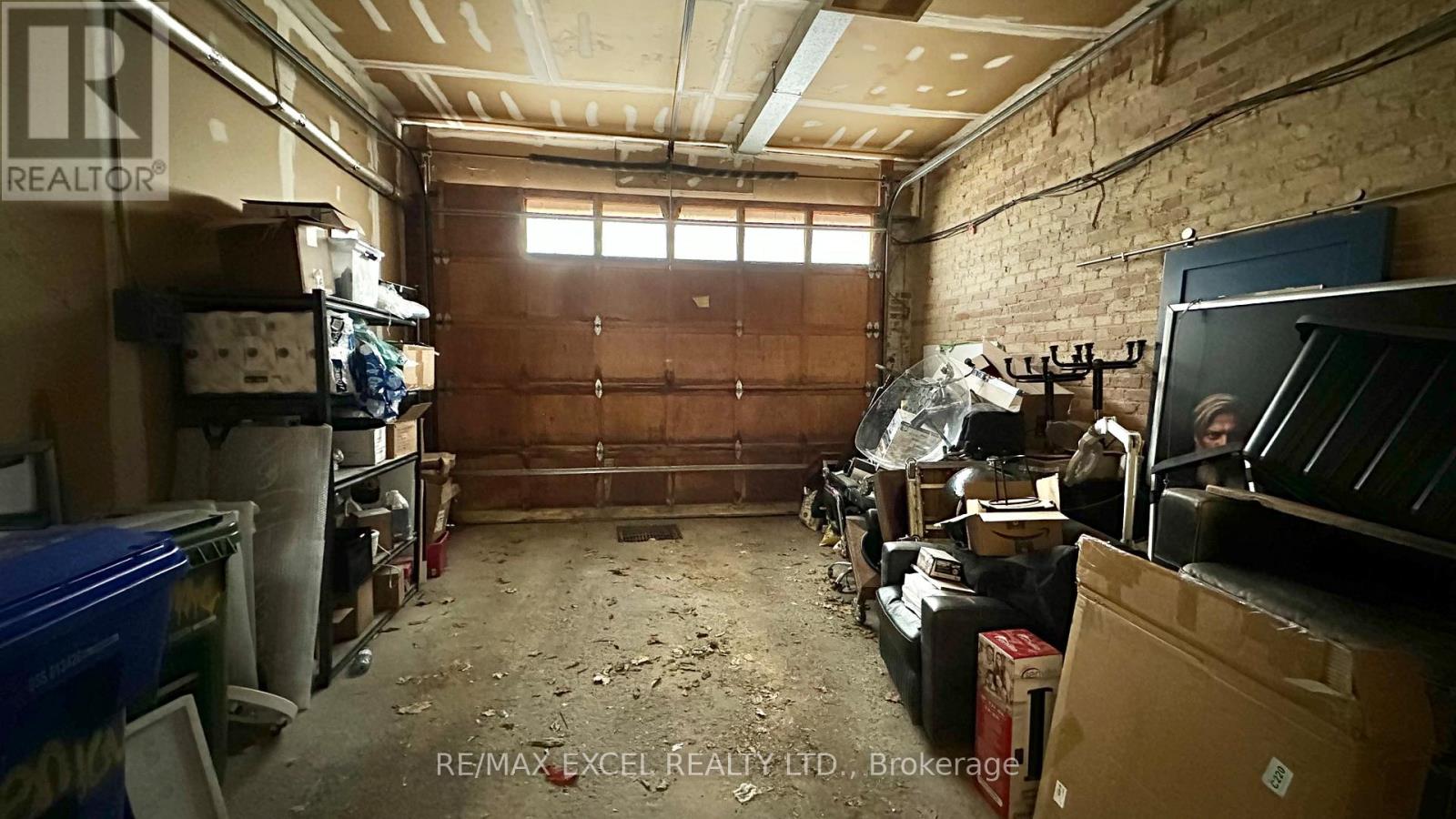 Main #2 - 685 Queen Street W, Toronto, Ontario  M6J 1E6 - Photo 7 - C12544368