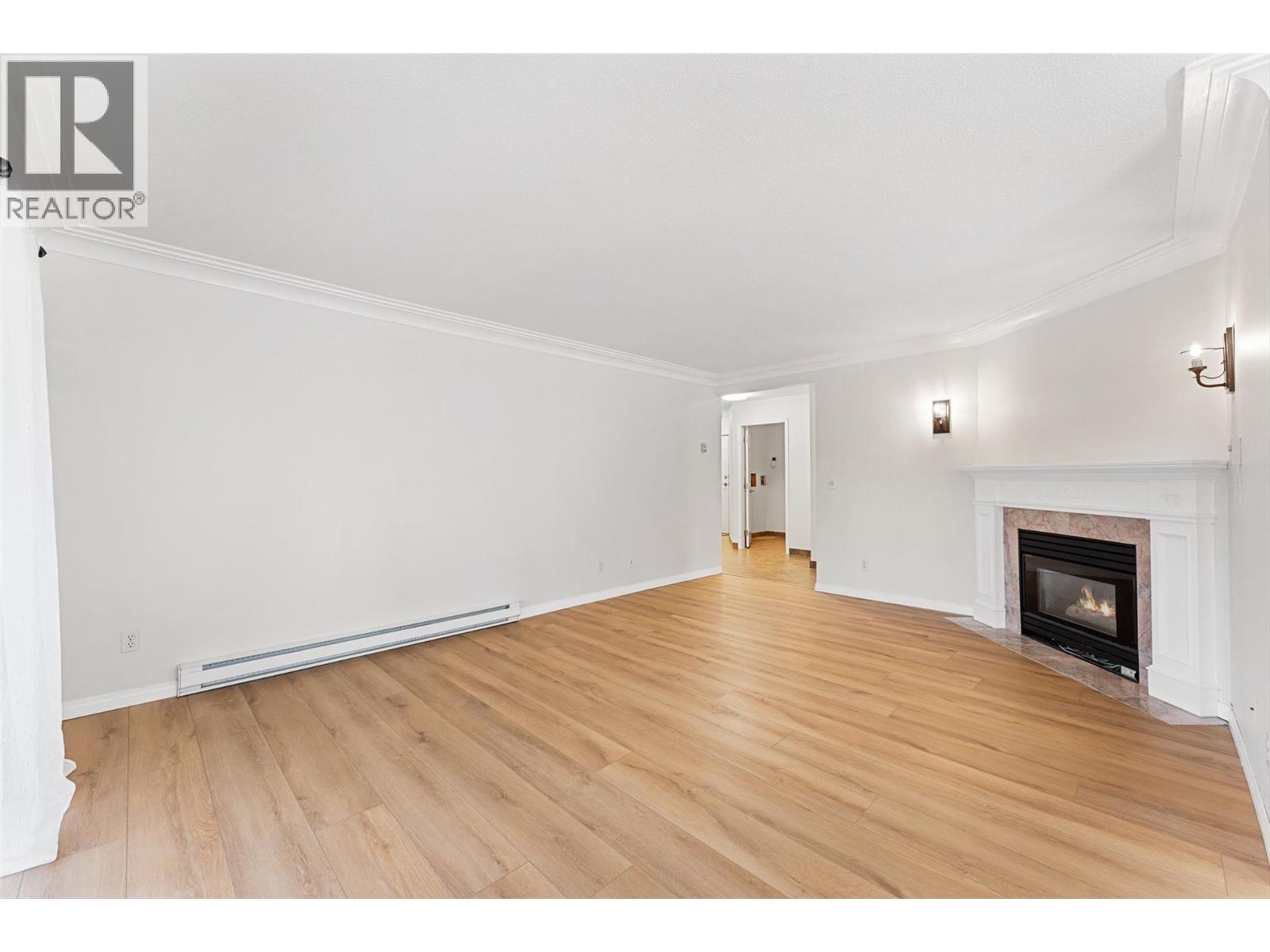 1055 Lawrence Avenue Unit# 210, Kelowna, British Columbia  V1Y 6M3 - Photo 6 - 10369762