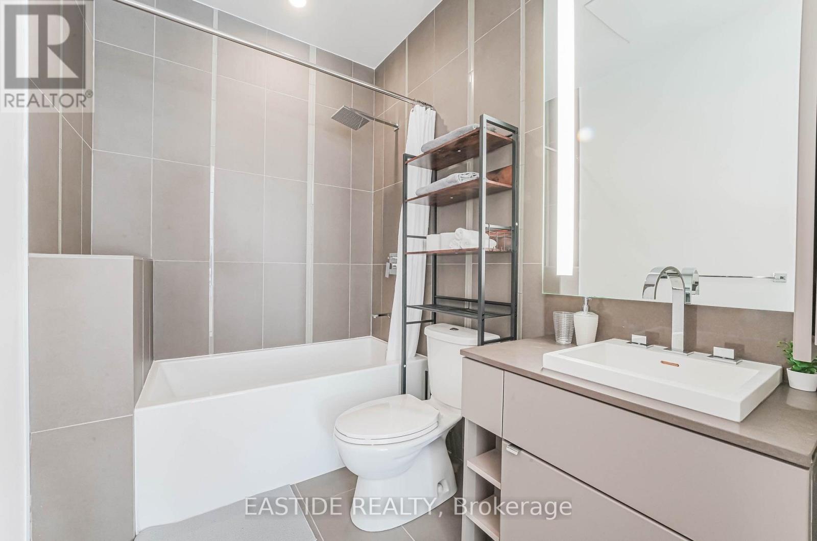Ph8 - 101 Peter Street, Toronto, Ontario M5V 0G6 - Photo 7 - C12569784