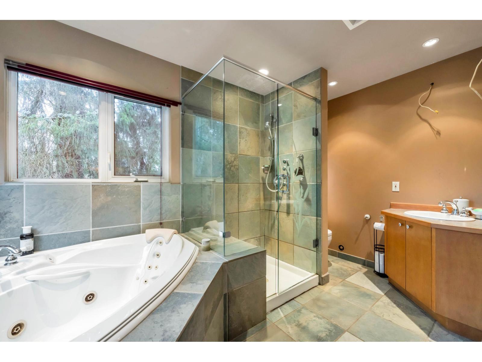 18963 84 Avenue, Surrey, British Columbia V4N 6B3 - Photo 14 - R3065841