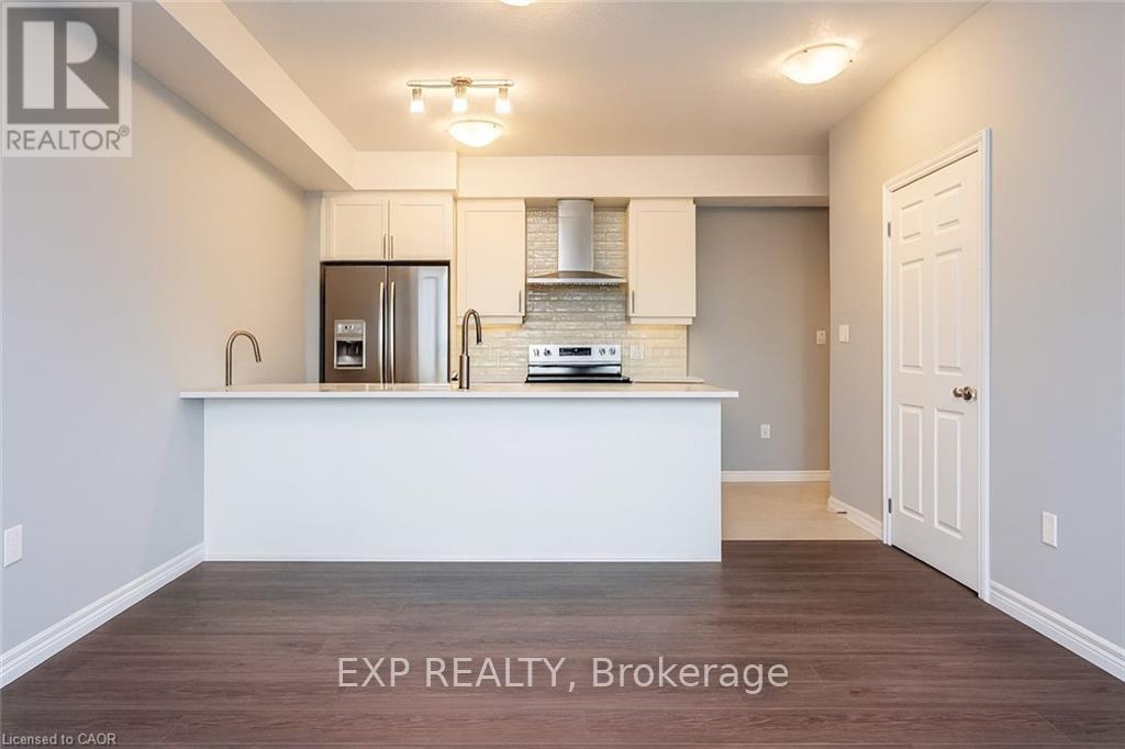 190 Oat Lane, Kitchener, Ontario  N2R 1R7 - Photo 10 - X12560380