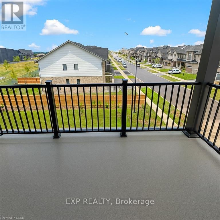 190 Oat Lane, Kitchener, Ontario  N2R 1R7 - Photo 18 - X12560380