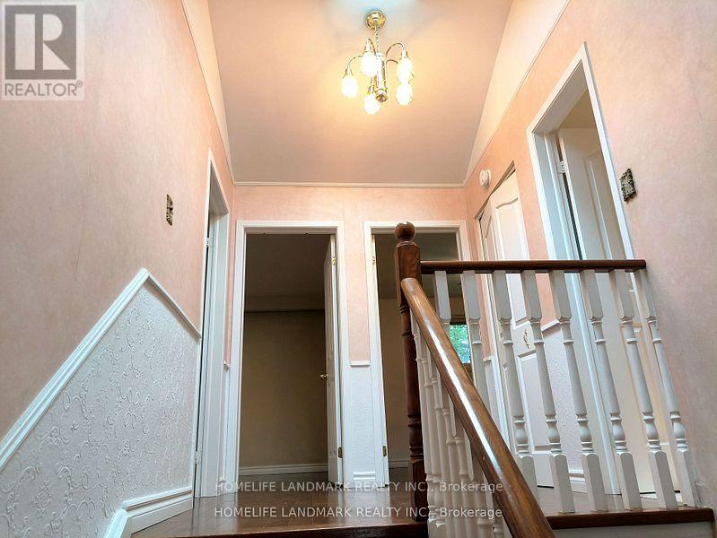 165 Fred Varley Drive, Markham, Ontario L3R 1T6 - Photo 6 - N12569776