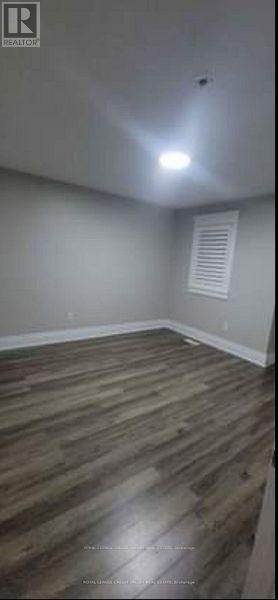 31 Crown Victoria Dr Drive W, Brampton, Ontario L7A 3C6 - Photo 5 - W12569790