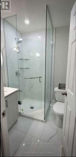 31 Crown Victoria Dr Drive W, Brampton, Ontario L7A 3C6 - Photo 6 - W12569790