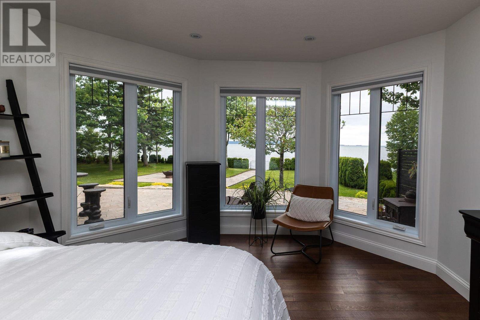 857 Sunnyside Beach Rd, Sault Ste. Marie, Ontario  P6A 6K4 - Photo 33 - SM252833