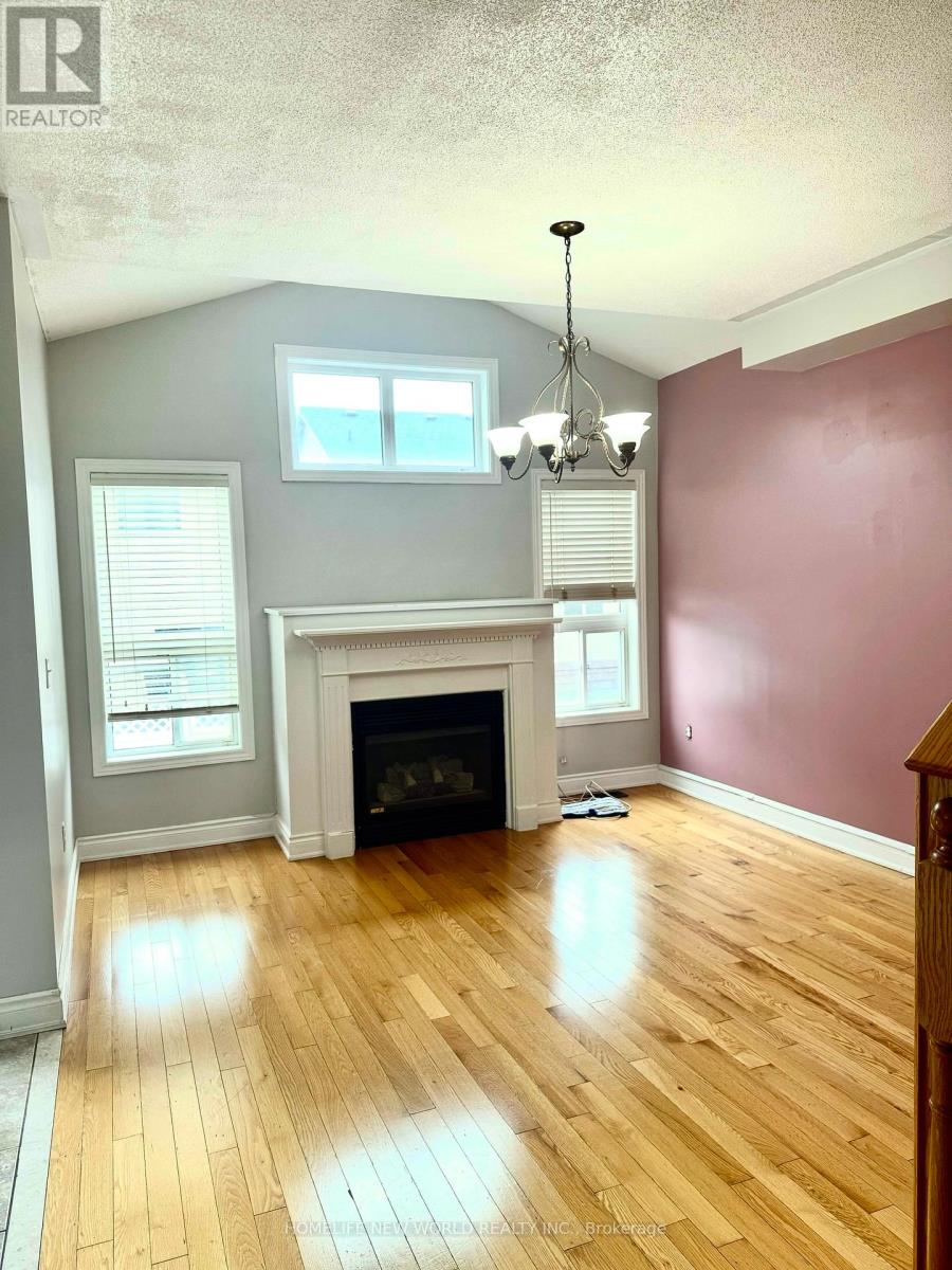 31 Moraine Drive, Vaughan, Ontario L4H 2E3 - Photo 5 - N12420405