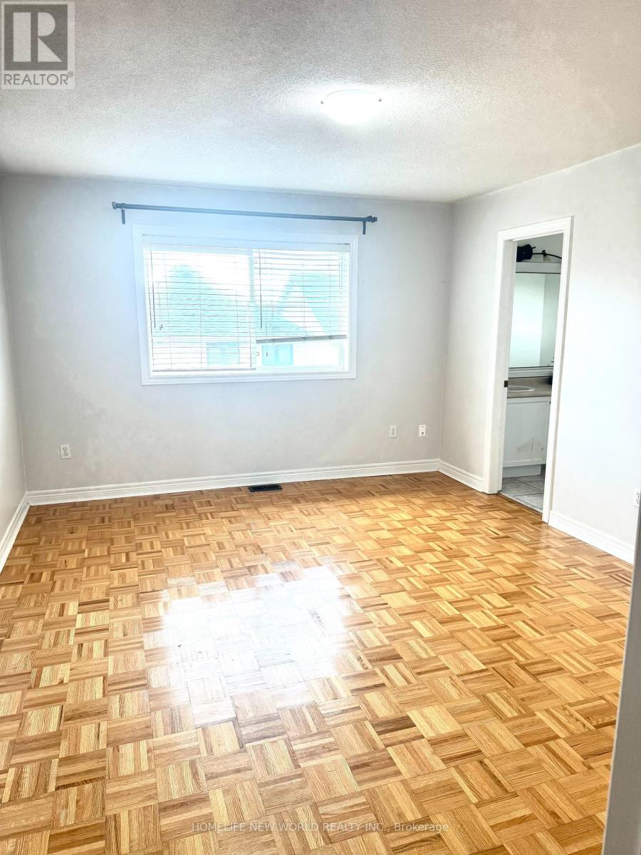 31 Moraine Drive, Vaughan, Ontario L4H 2E3 - Photo 9 - N12420405