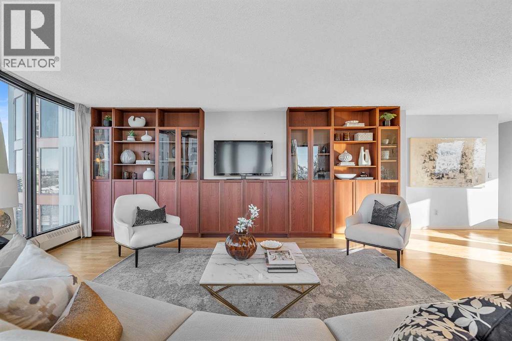 292, 20 Coachway Road Sw, Calgary, Alberta  T3H 1E6 - Photo 4 - A2271972