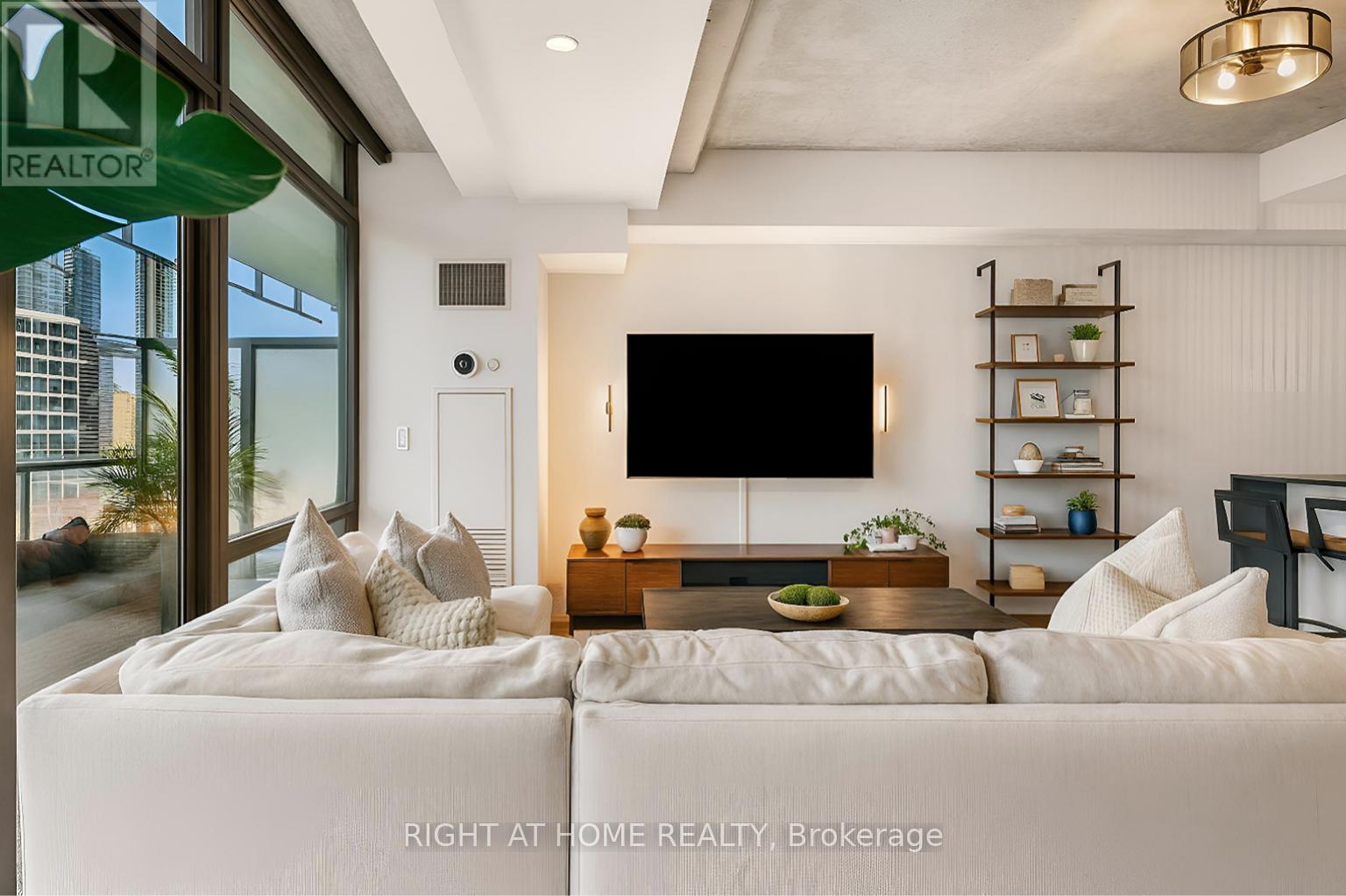 929 - 55 Stewart Street, Toronto, Ontario  M5V 2V1 - Photo 4 - C12569796