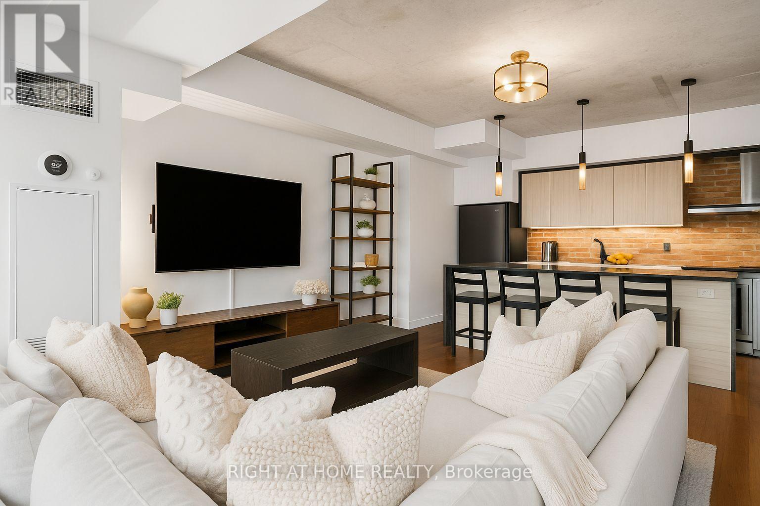 929 - 55 Stewart Street, Toronto, Ontario  M5V 2V1 - Photo 5 - C12569796