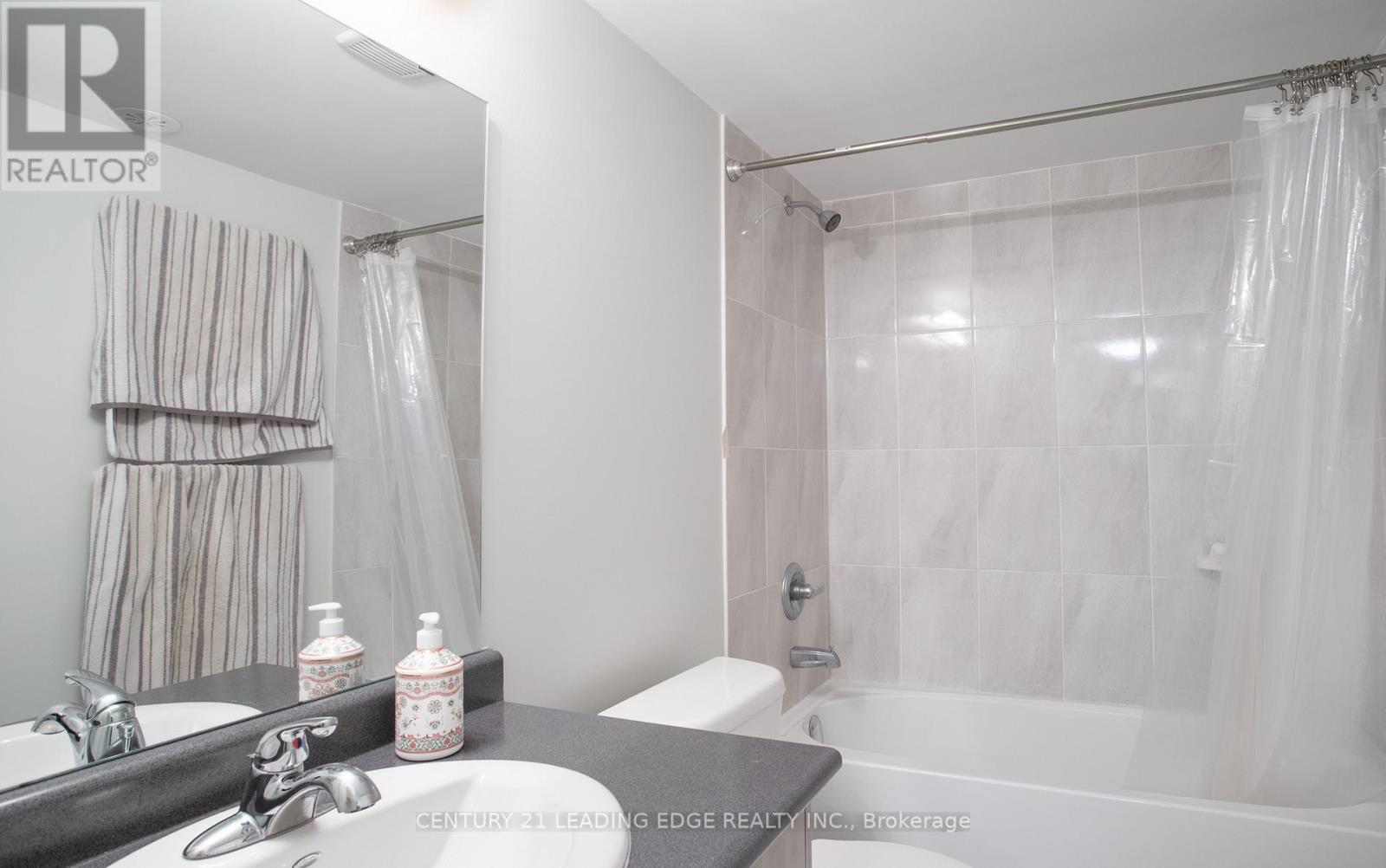 1762 Rex Heath Drive, Pickering, Ontario  L1X 0E6 - Photo 13 - E12569798