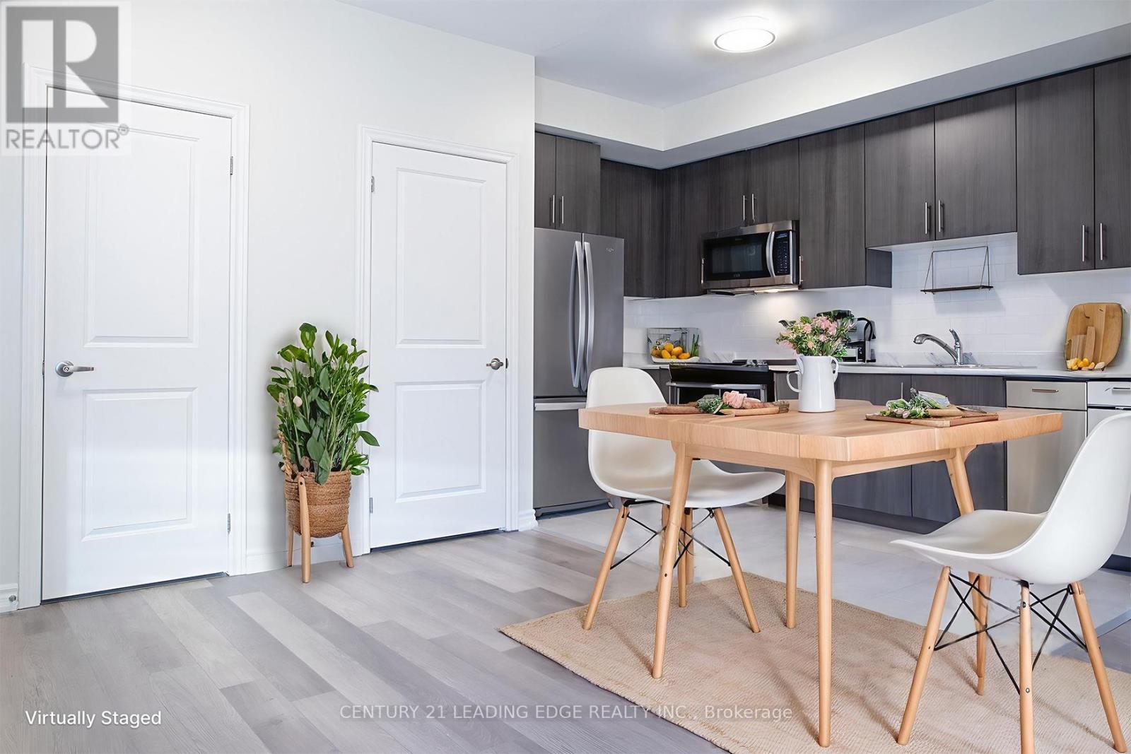 1762 Rex Heath Drive, Pickering, Ontario  L1X 0E6 - Photo 4 - E12569798