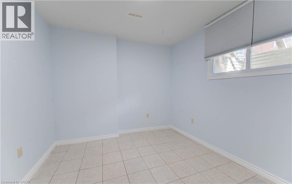 86 Albert Street, Waterloo, Ontario  N2L 3S7 - Photo 45 - 40781132