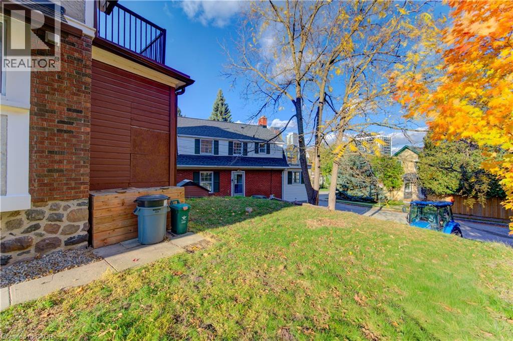 86 Albert Street, Waterloo, Ontario  N2L 3S7 - Photo 47 - 40781132