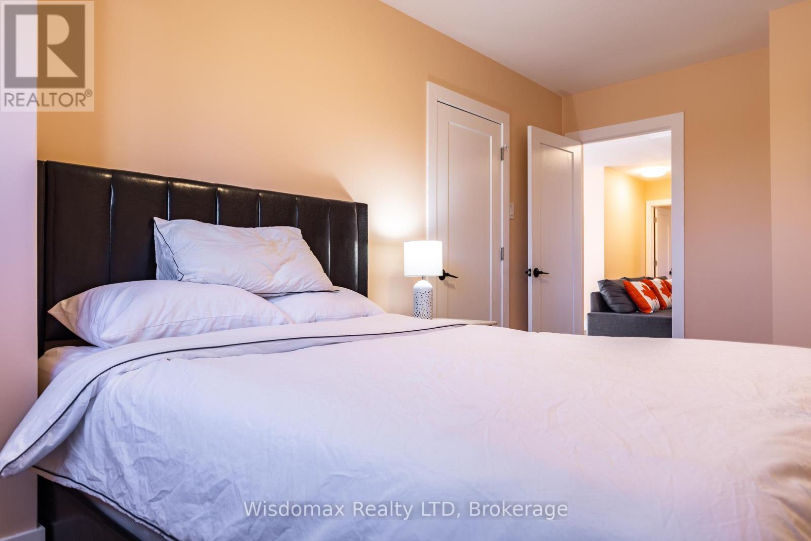 5291 Stamford Street, Niagara Falls, Ontario  L2E 1N2 - Photo 15 - X12568638