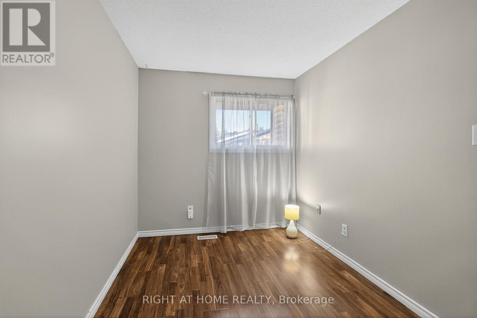 3110 Quail Drive, Ottawa, Ontario  K1T 1V1 - Photo 21 - X12304040