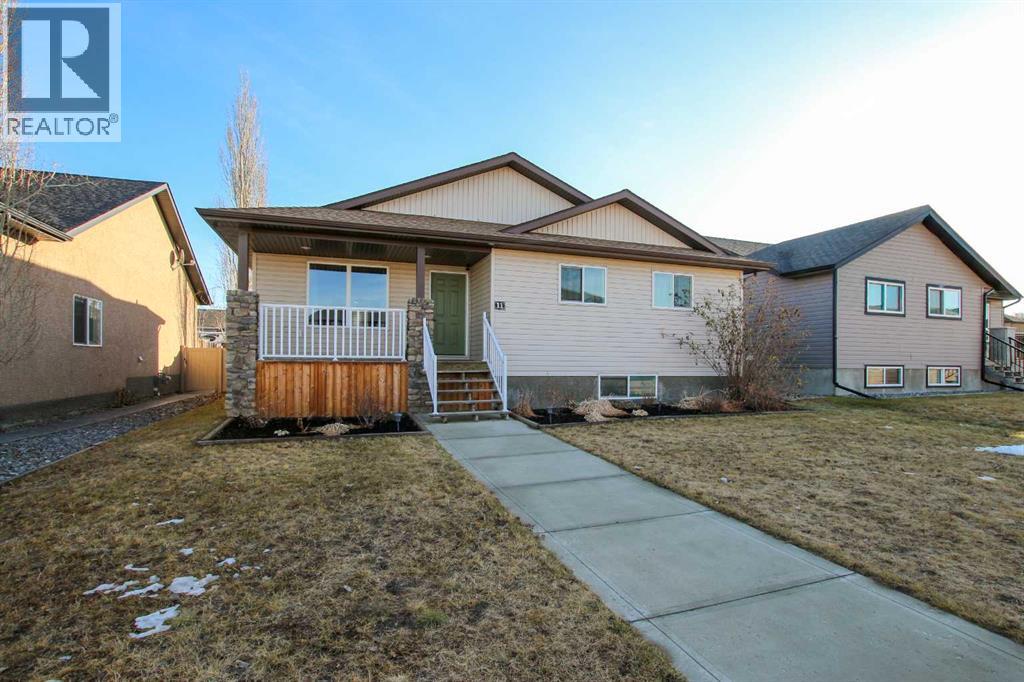 11 Fawn Meadows Drive, Delburne, Alberta  T0M 0V9 - Photo 1 - A2270114