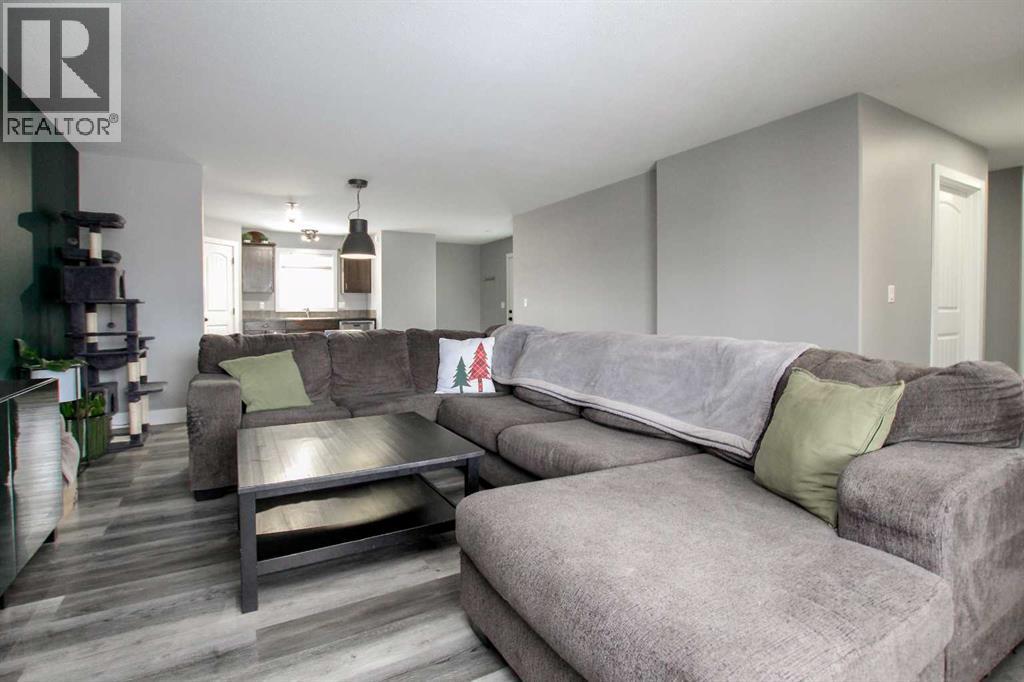 11 Fawn Meadows Drive, Delburne, Alberta  T0M 0V9 - Photo 7 - A2270114