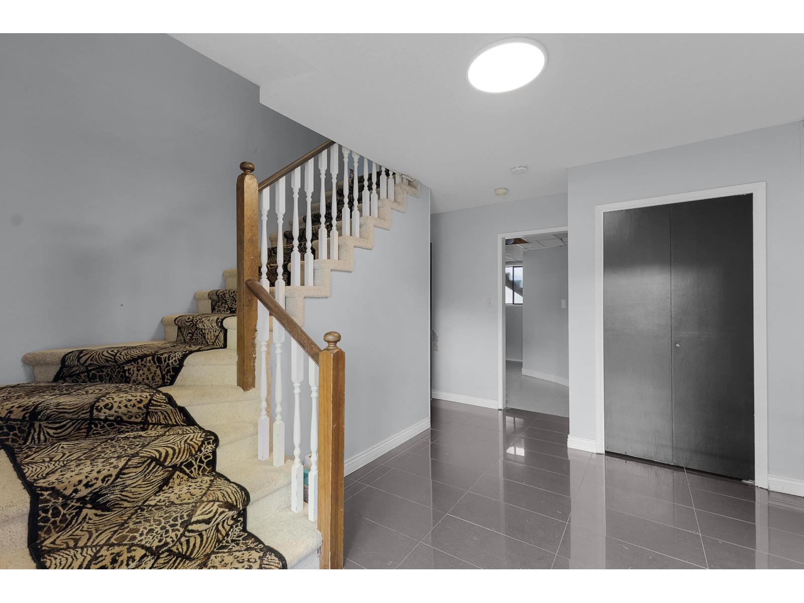 34521 Laburnum Avenue, Abbotsford, British Columbia  V2S 4V3 - Photo 8 - R3068563