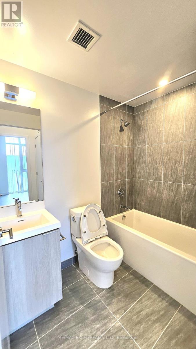 210 - 5858 Yonge Street, Toronto, Ontario  M2M 3T3 - Photo 8 - C12569804