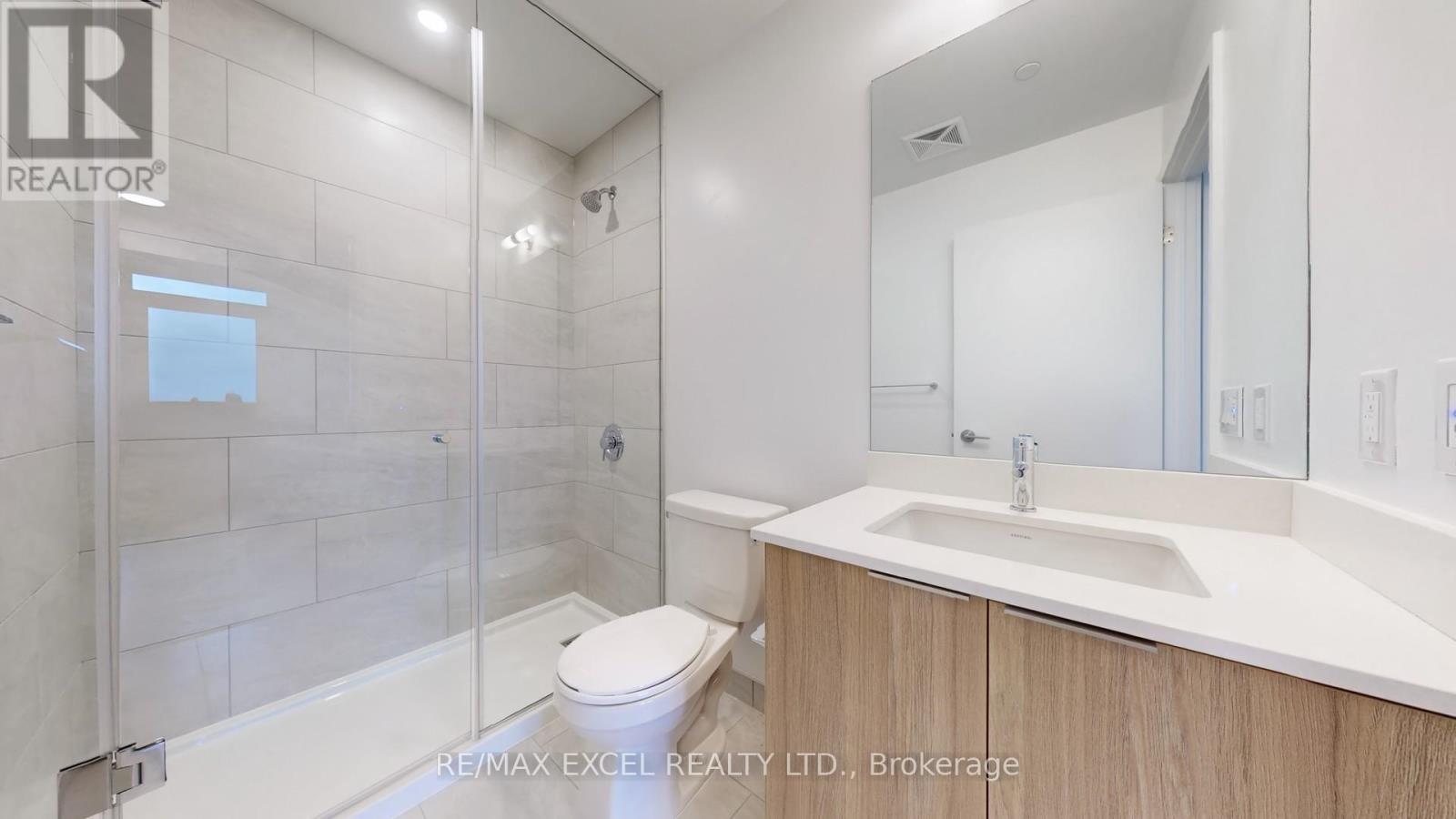 1903 - 395 Square One Drive, Mississauga, Ontario  L5B 0P6 - Photo 22 - W12565094