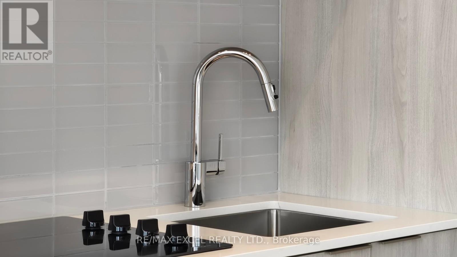 1903 - 395 Square One Drive, Mississauga, Ontario  L5B 0P6 - Photo 17 - W12565094