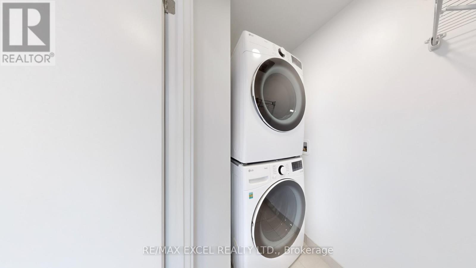 1903 - 395 Square One Drive, Mississauga, Ontario  L5B 0P6 - Photo 27 - W12565094