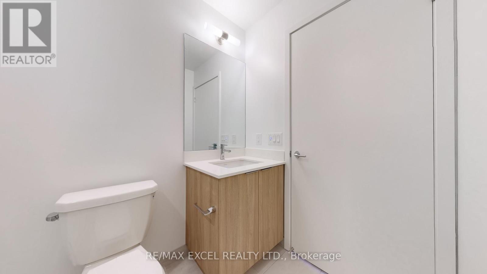 1903 - 395 Square One Drive, Mississauga, Ontario  L5B 0P6 - Photo 23 - W12565094