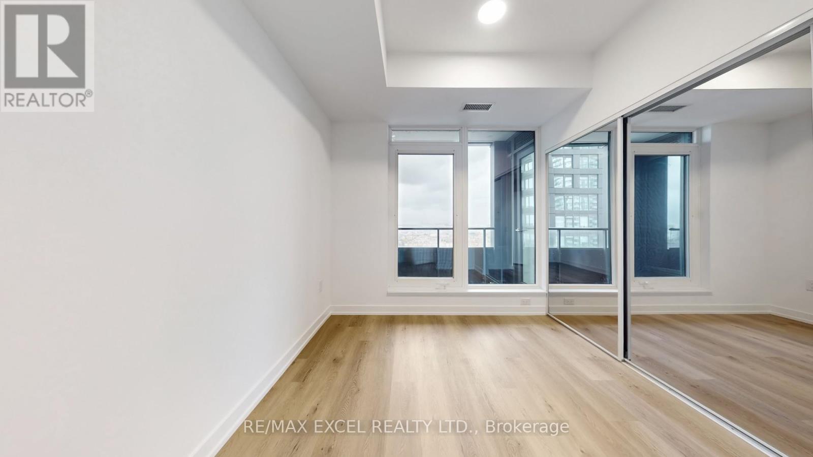 1903 - 395 Square One Drive, Mississauga, Ontario  L5B 0P6 - Photo 18 - W12565094