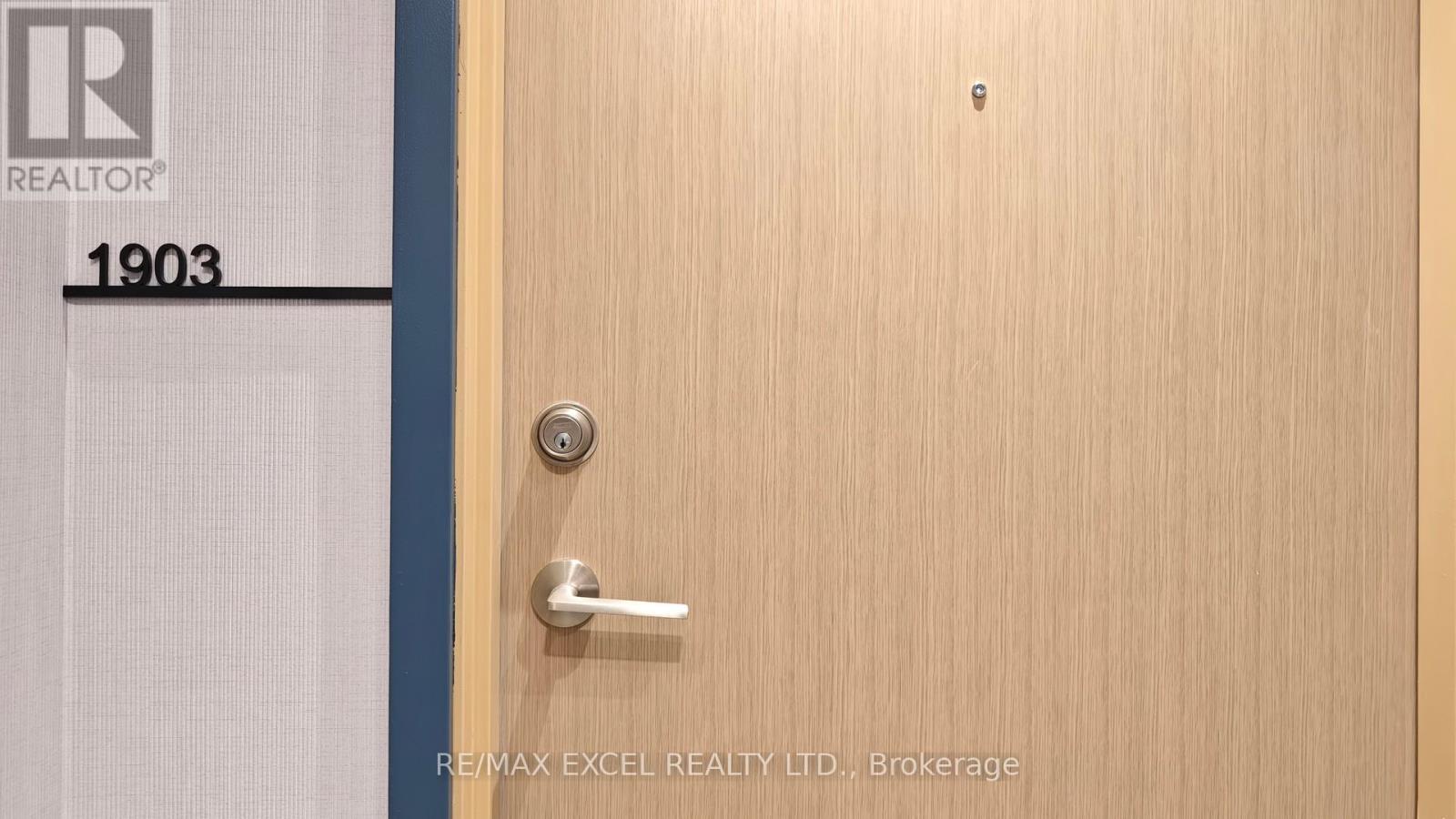 1903 - 395 Square One Drive, Mississauga, Ontario  L5B 0P6 - Photo 6 - W12565094