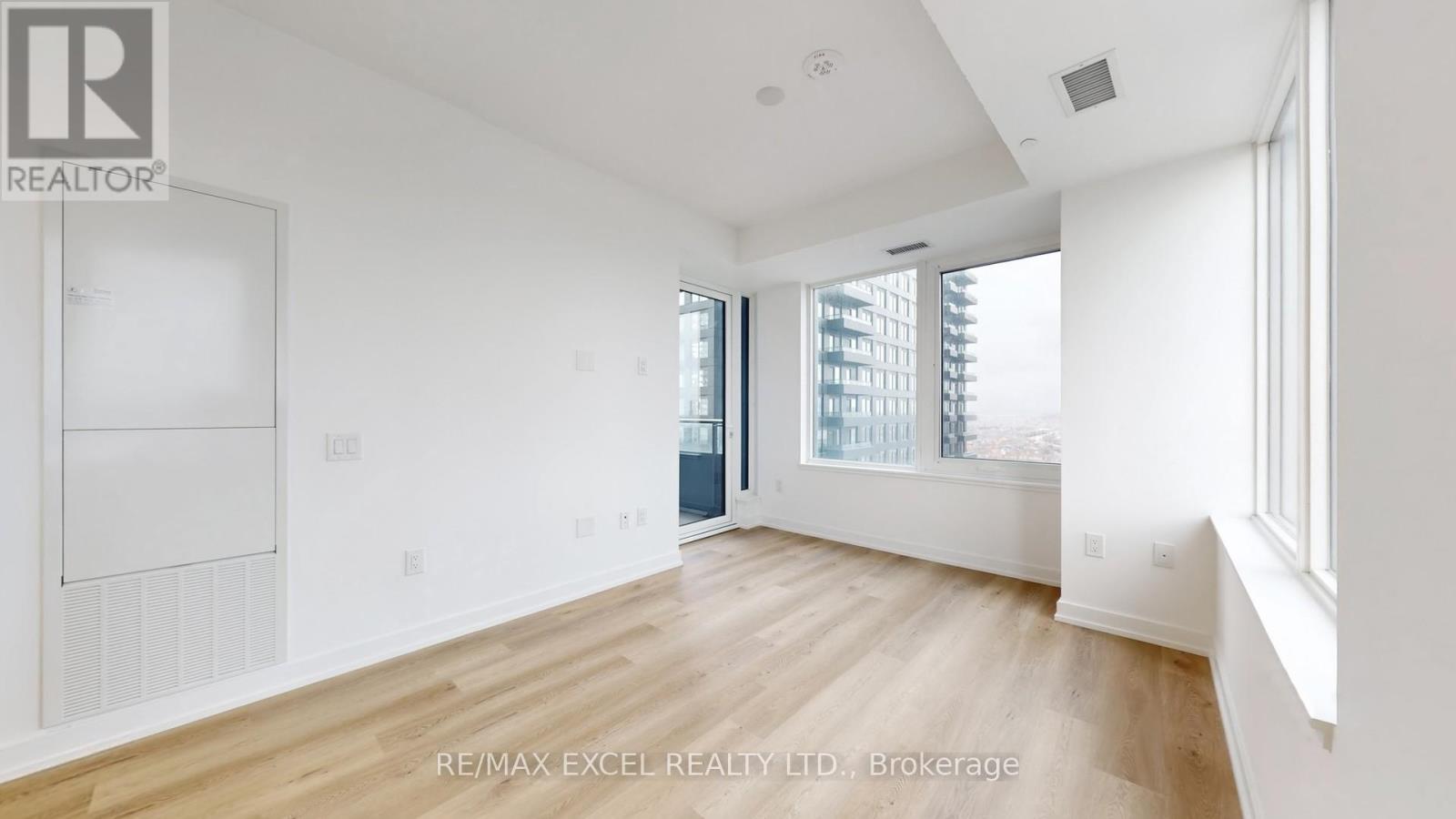 1903 - 395 Square One Drive, Mississauga, Ontario  L5B 0P6 - Photo 9 - W12565094