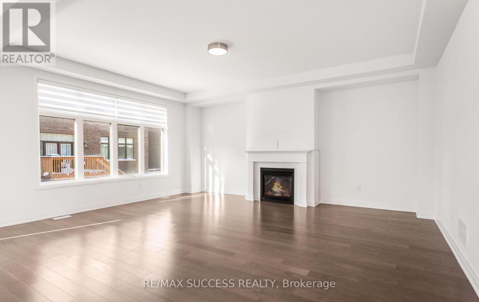 3130 Travertine Drive N, Oakville, Ontario  L6M 4L8 - Photo 12 - W12494628