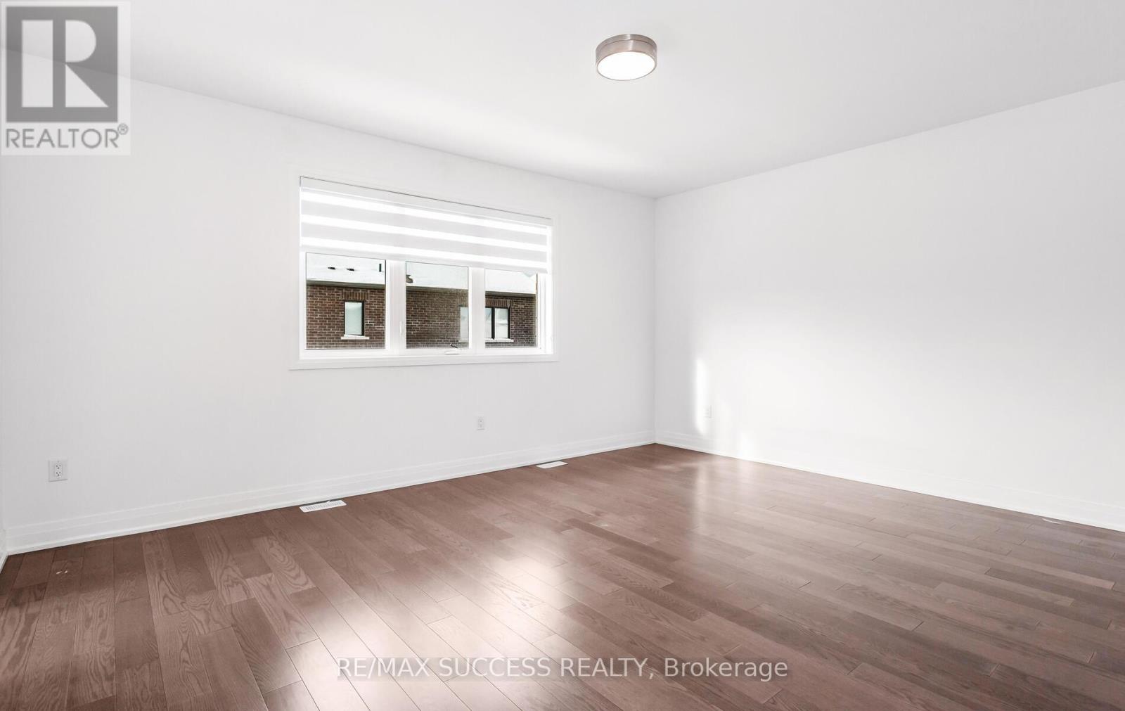 3130 Travertine Drive N, Oakville, Ontario  L6M 4L8 - Photo 23 - W12494628