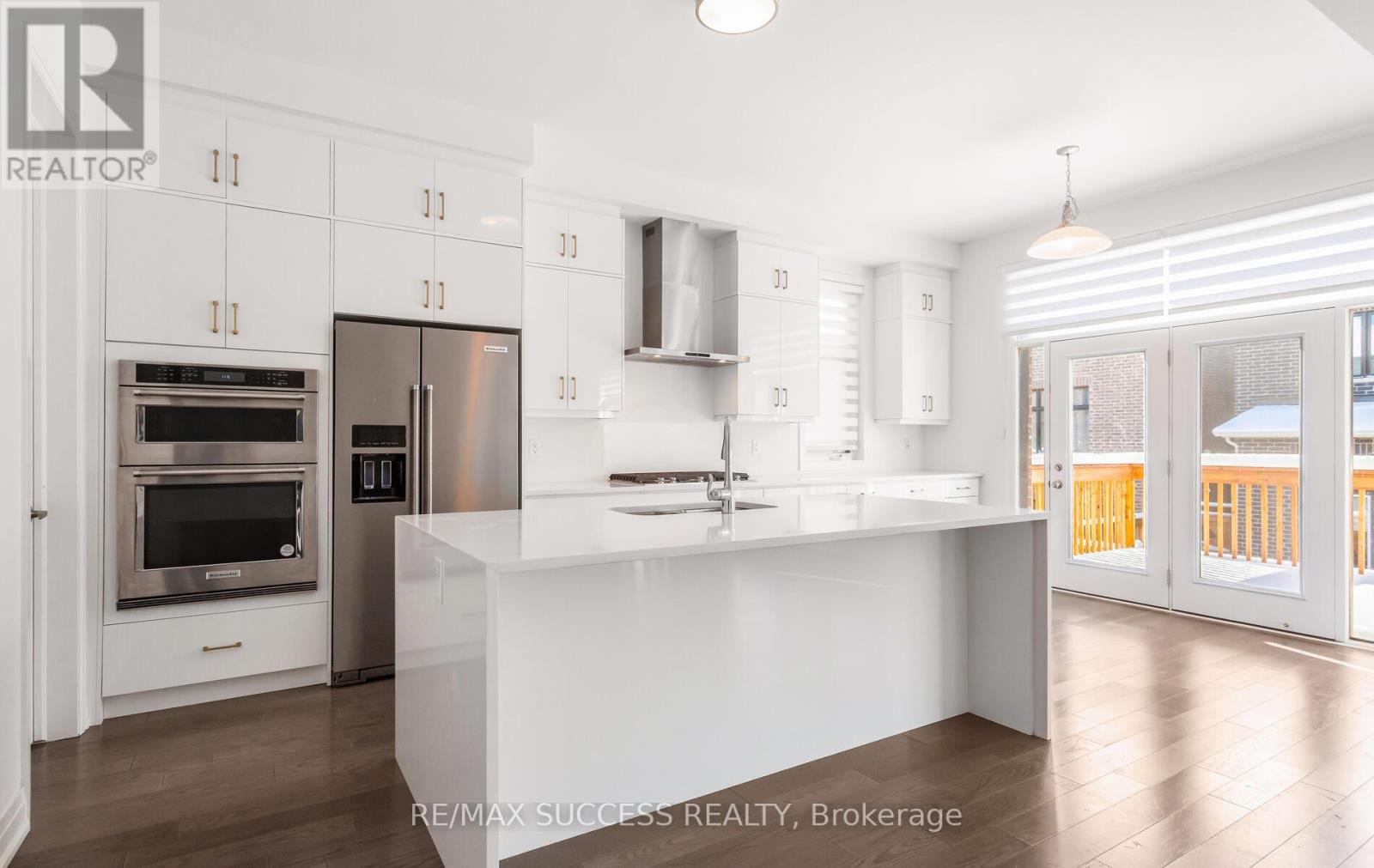 3130 Travertine Drive N, Oakville, Ontario  L6M 4L8 - Photo 15 - W12494628