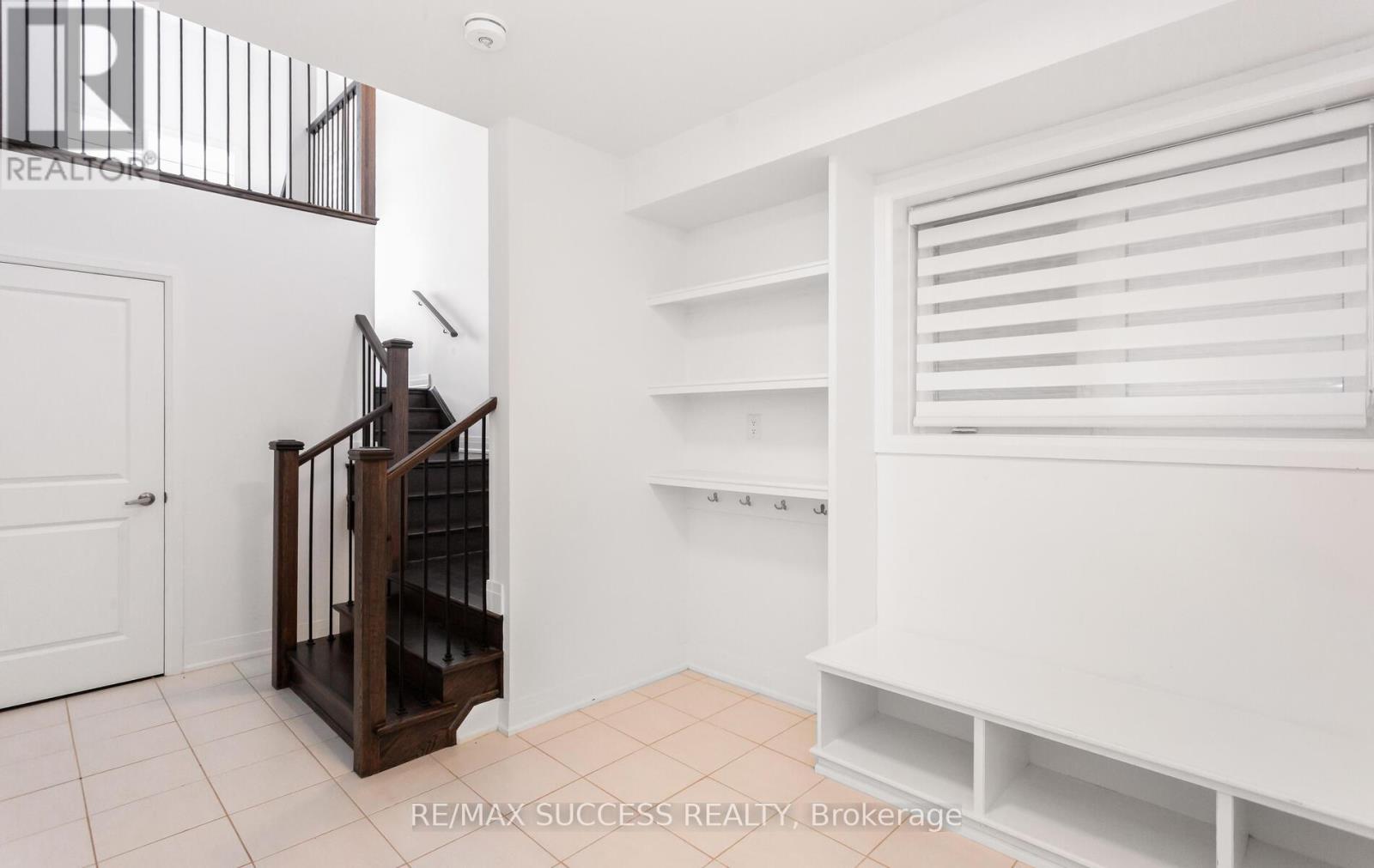 3130 Travertine Drive N, Oakville, Ontario  L6M 4L8 - Photo 36 - W12494628