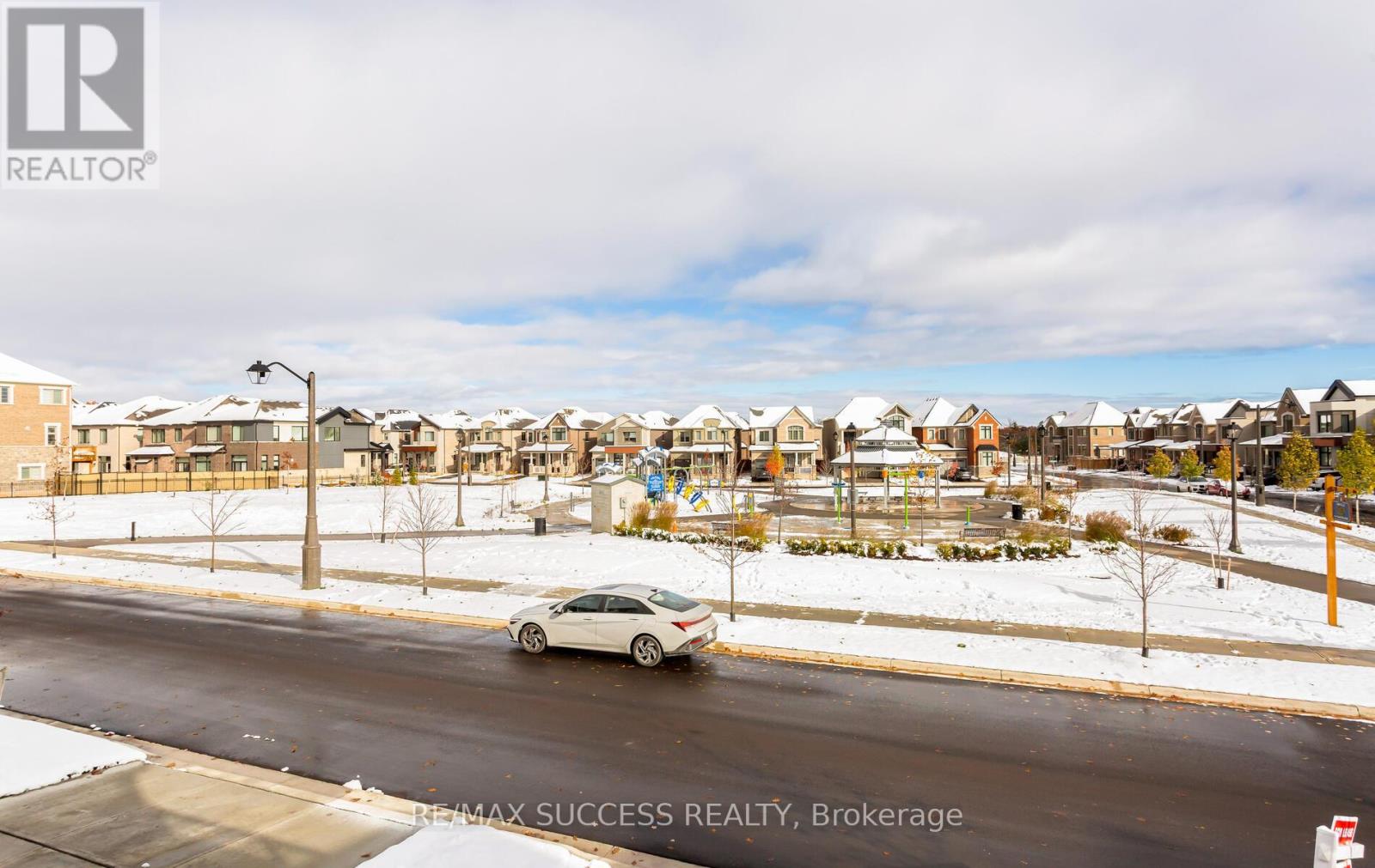 3130 Travertine Drive N, Oakville, Ontario  L6M 4L8 - Photo 42 - W12494628