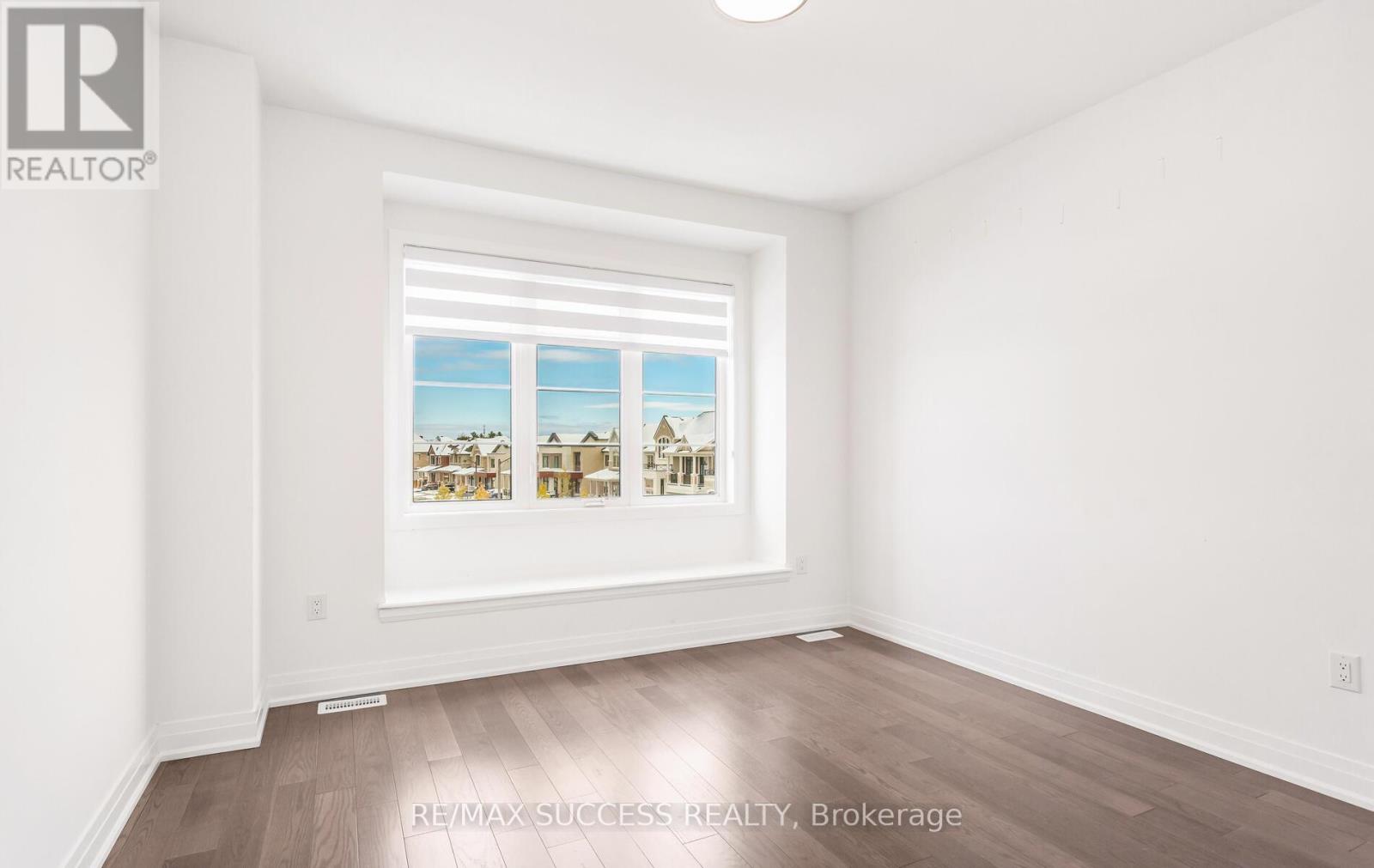 3130 Travertine Drive N, Oakville, Ontario  L6M 4L8 - Photo 48 - W12494628