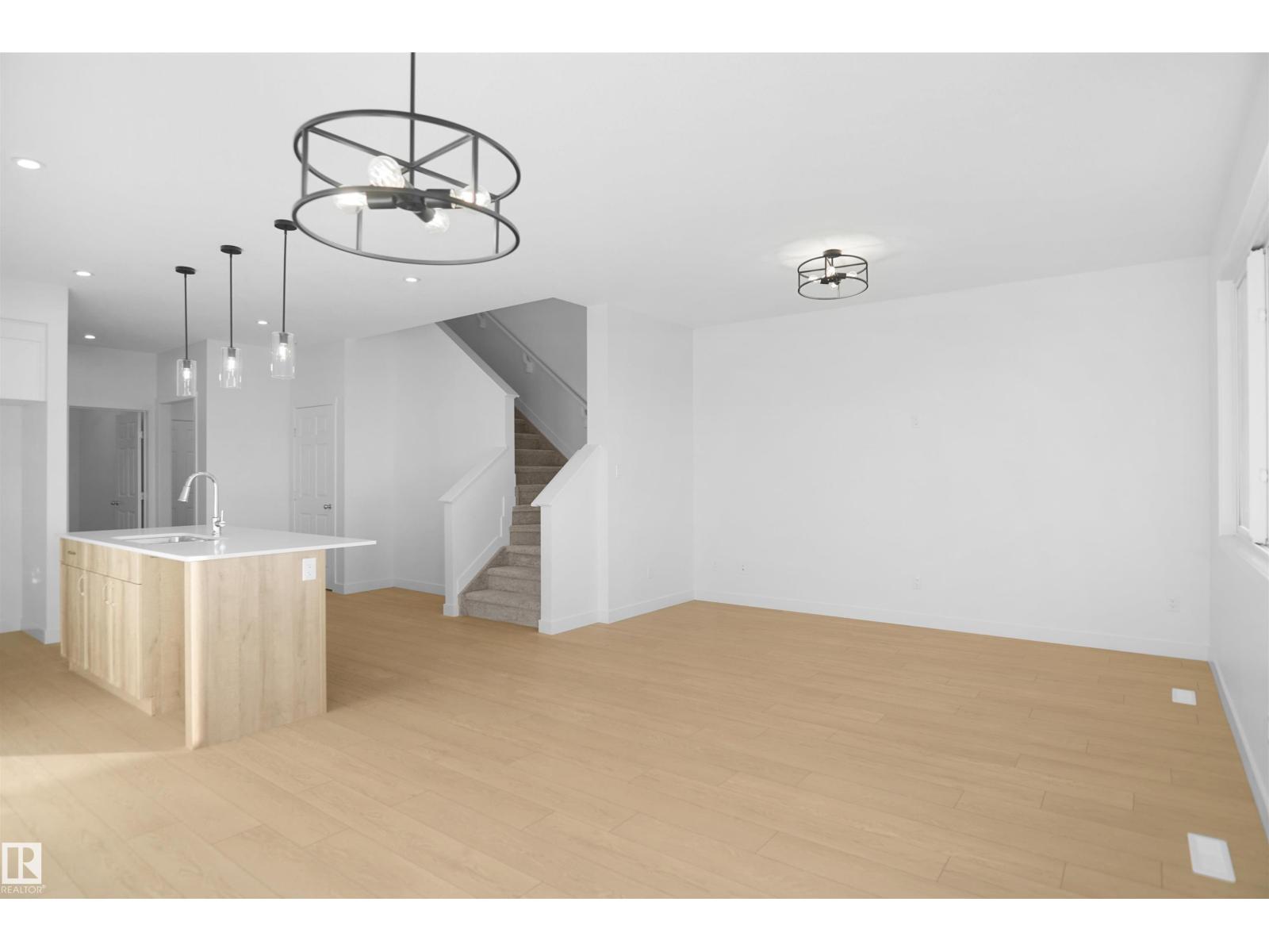 2116 210 St Nw, Edmonton, Alberta  T6M 1P7 - Photo 4 - E4466552