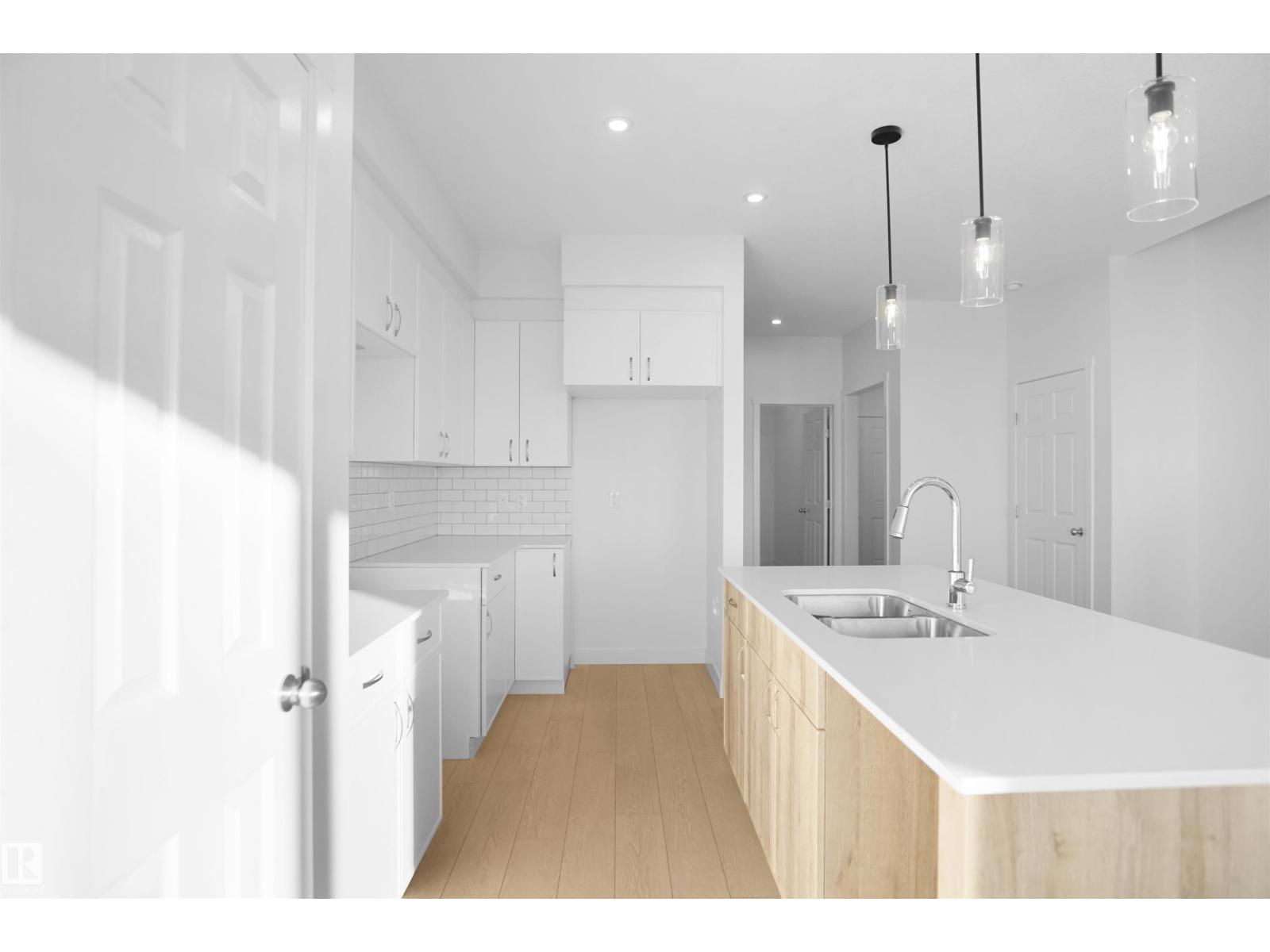 2116 210 St Nw, Edmonton, Alberta  T6M 1P7 - Photo 11 - E4466552