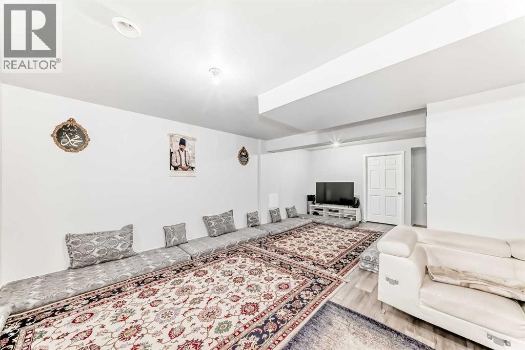 1810 Baywater Drive Sw, Airdrie, Alberta  t4b 4h2 - Photo 31 - A2272252